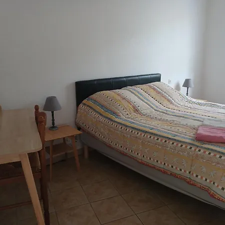 Aux 4 Saisons Bed & Breakfast 3*