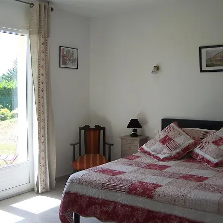 Aux 4 Saisons Bed & Breakfast Tabre