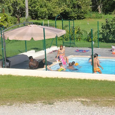 Aux 4 Saisons Bed & Breakfast Tabre