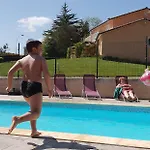 Bed & Breakfast Aux 4 Saisons Tabre