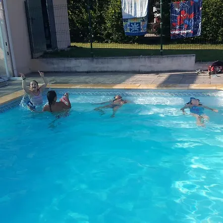 Aux 4 Saisons 3*