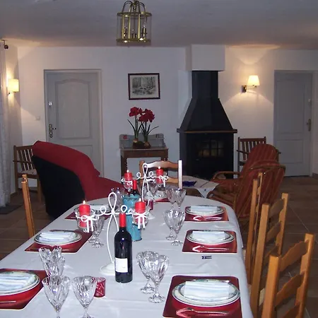 Bed & Breakfast Aux 4 Saisons Tabre