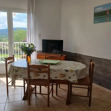 Aux 4 Saisons Bed & Breakfast 3*