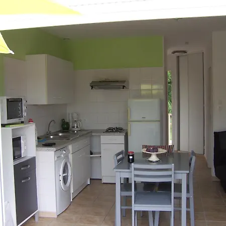 Aux 4 Saisons 3* Tabre